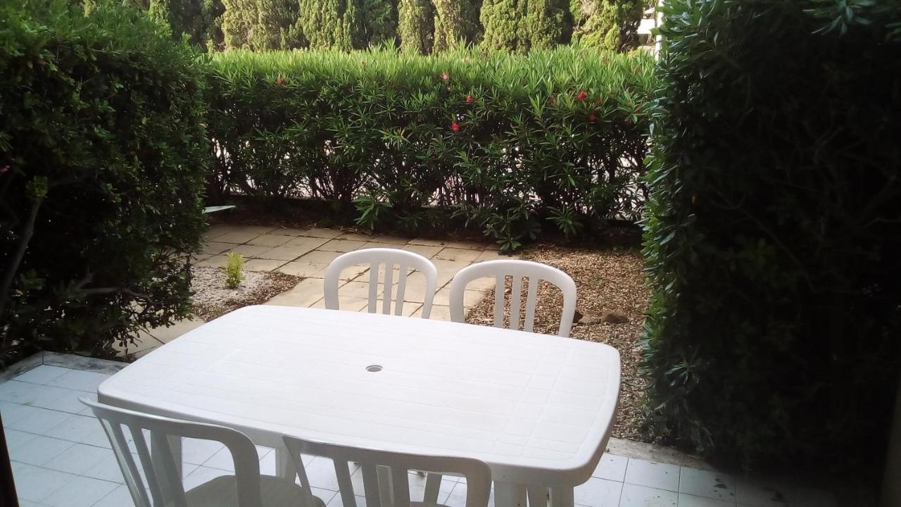 Studio De 27 M² + 70 M² De Jardin A 100 M Des Plages Cavalaire-sur-Mer Exterior photo